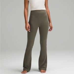 Lululemon Groove Super-High-Rise Flared Pant Nulu *Regular